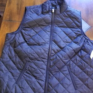 Black Old navy vest with gold zipper
